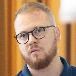 Almir Vuk - Pluralsight course - C# 14 Generics, Iteration, and State Management